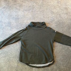 Gymshark Pullover Turtleneck Green Size Small